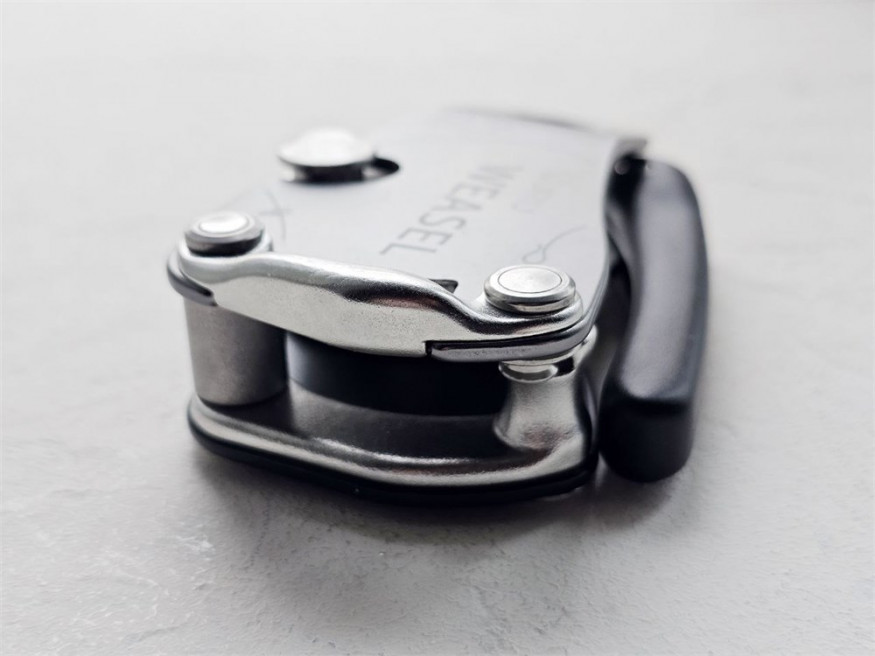 Страховочно-спусковое устройство GURU WEASEL, GURU